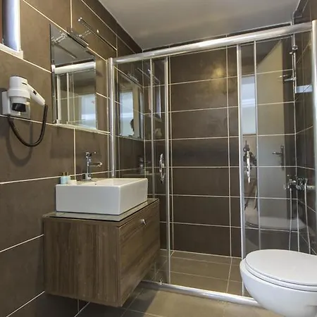 Onur Apartmanhotel *
